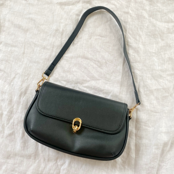 lawgy(ラウジー)のおすすめバッグ「アクセントロックフィッティング2wayバッグ」