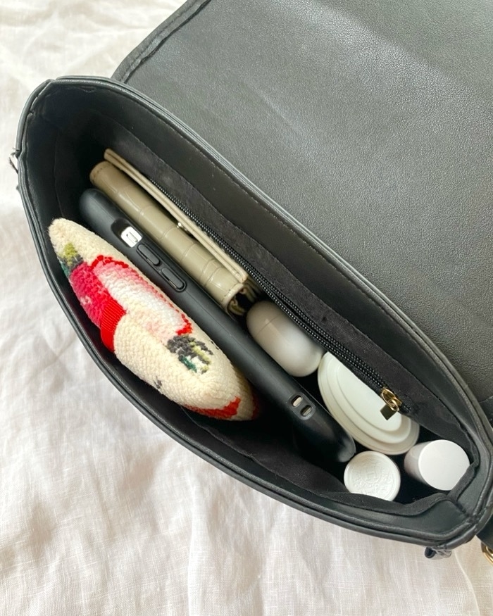 lawgy(ラウジー)のおすすめバッグ「アクセントロックフィッティング2wayバッグ」