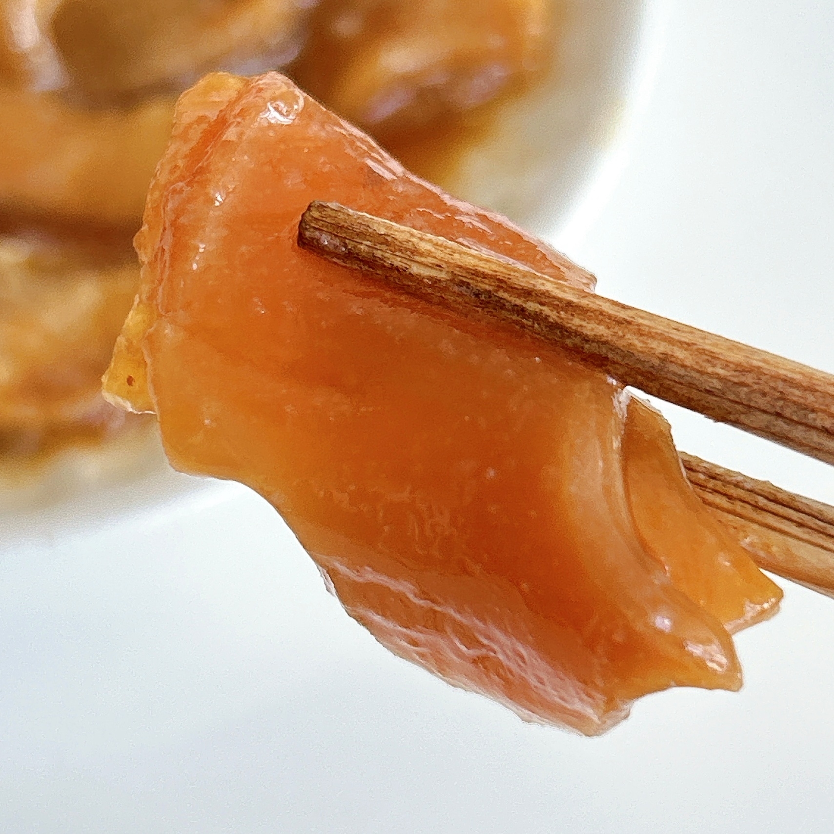 LAWSON(ローソン)のおすすめレトルト食品「肉卸小島監修 牛すじ煮込」