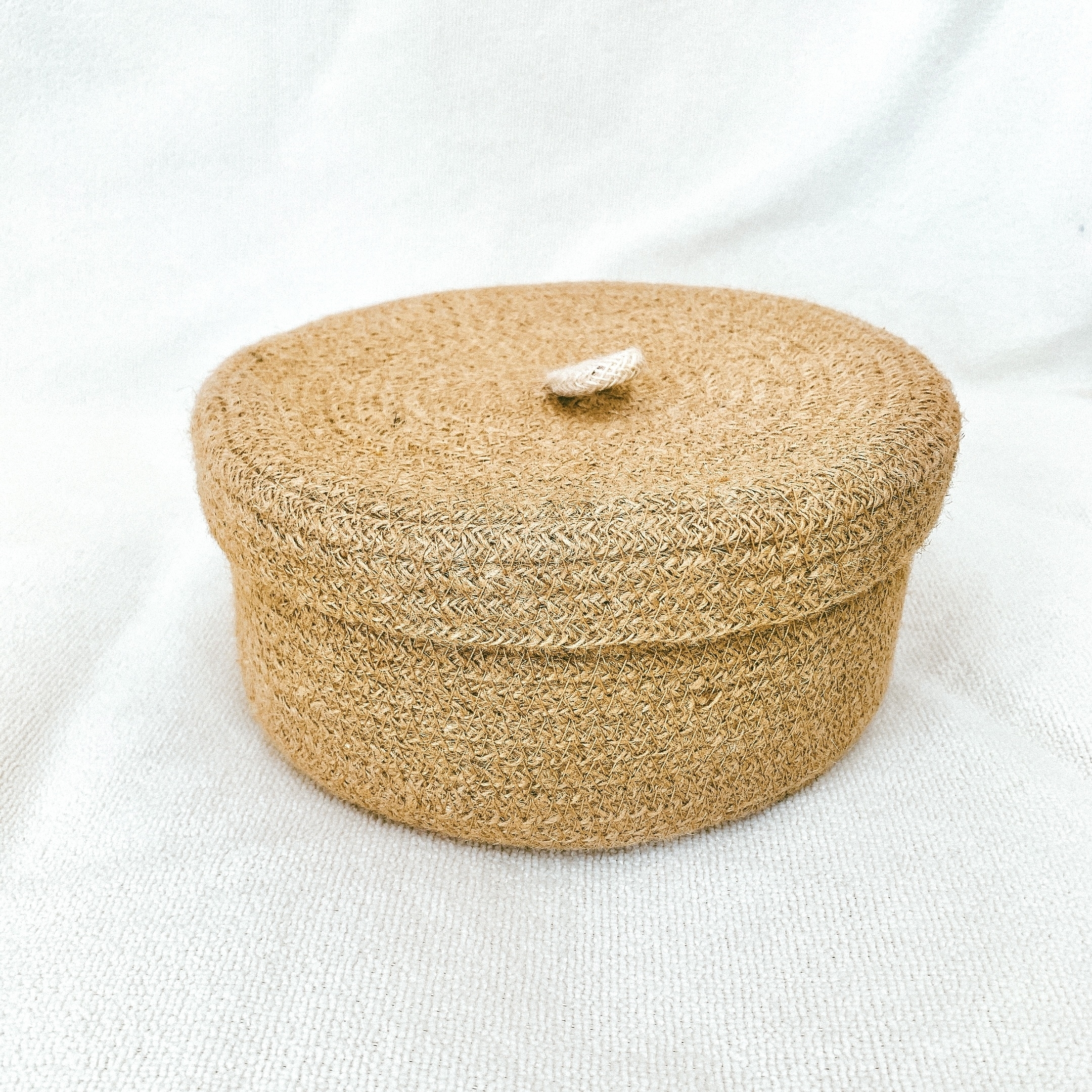 イケアのおすすめ収納グッズ「LJUNGAN ユンガン バスケット ふた付き」