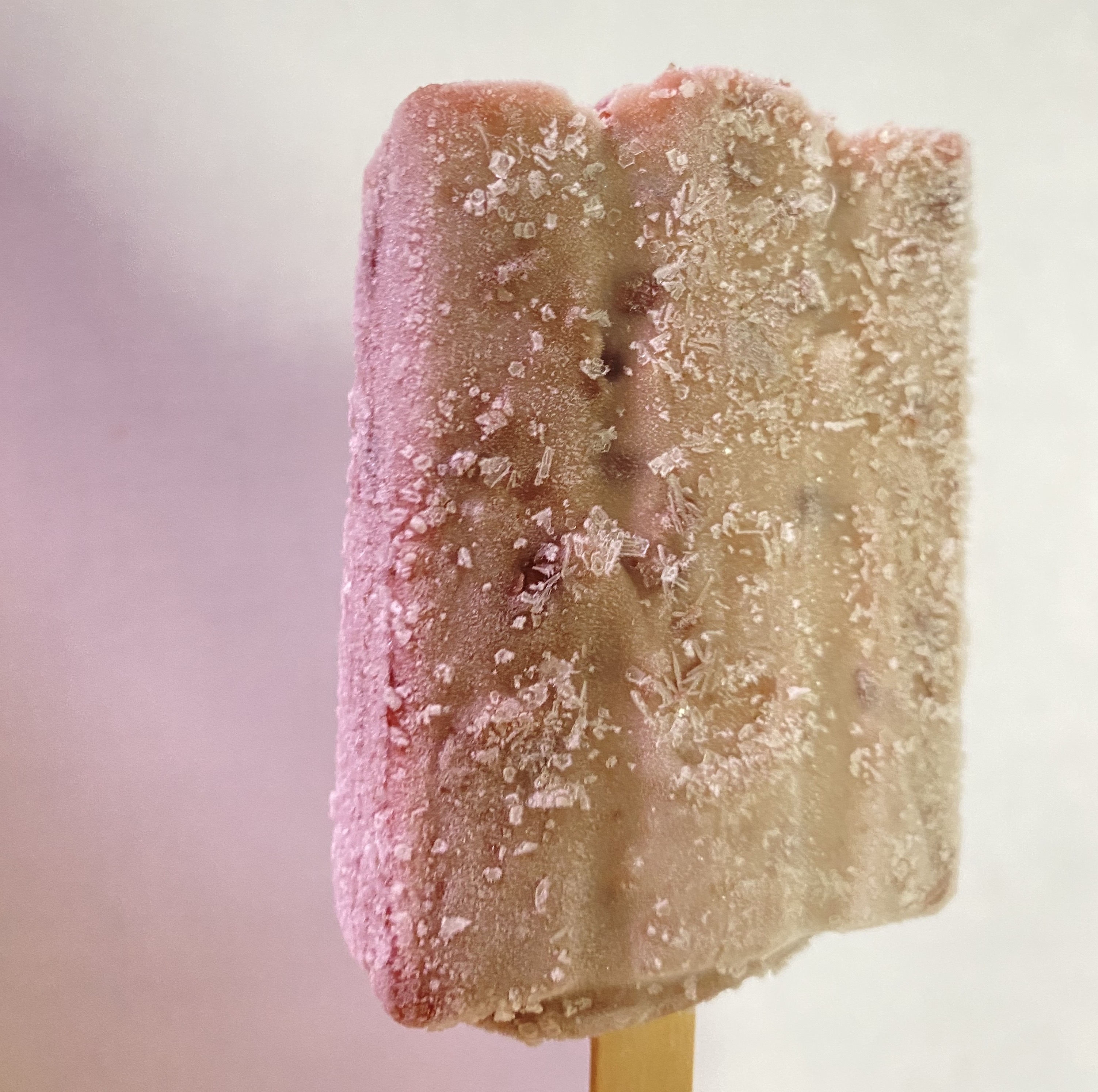 冷たいカチコチあずきバー (BuzzFeed japan)