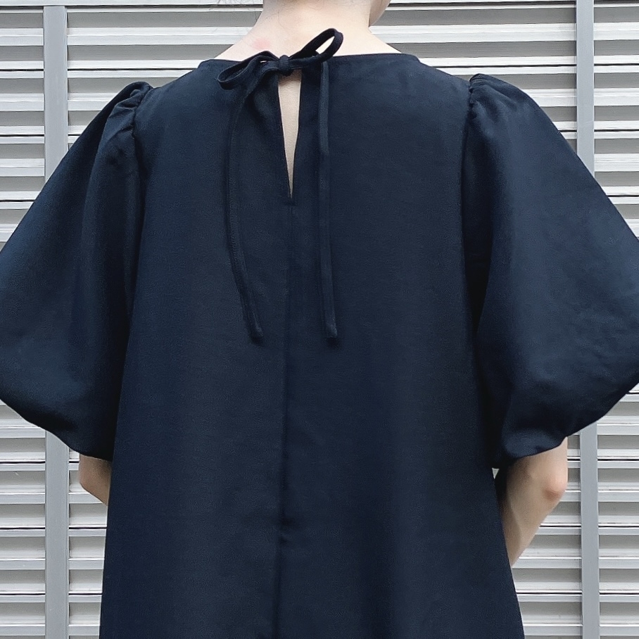 Honeys（ハニーズ）のおすすめワンピース「バルーン袖ワンピース」