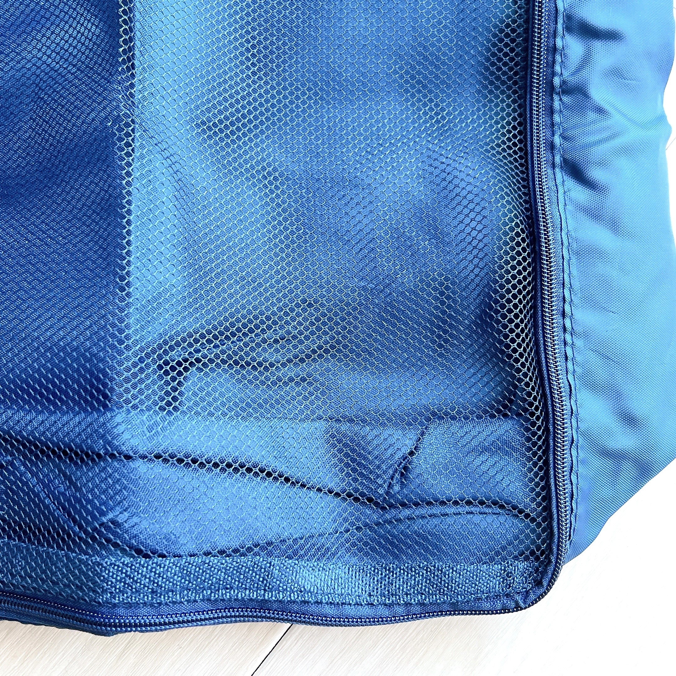 3COINSのオススメのグッズ「衣類圧縮バッグ：大」