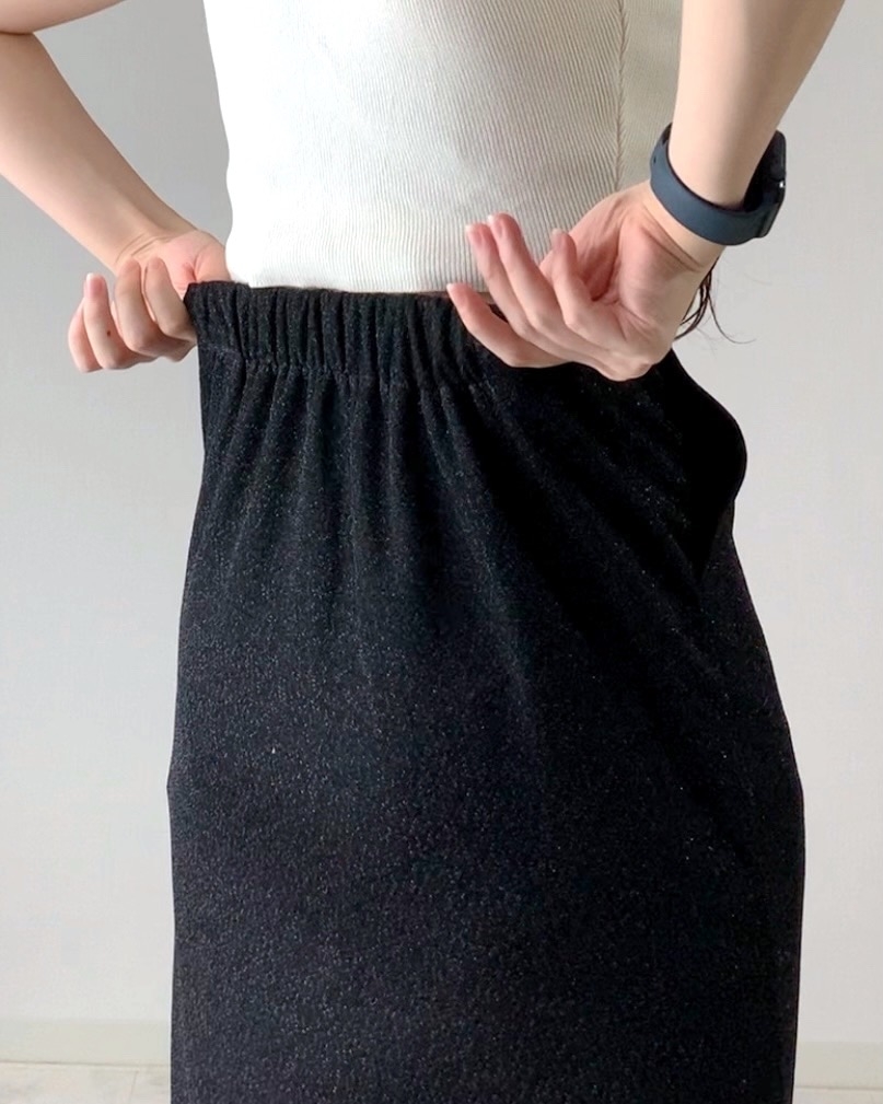 しまむらのおすすめファッションアイテム「TマエZIPキラキラSK」