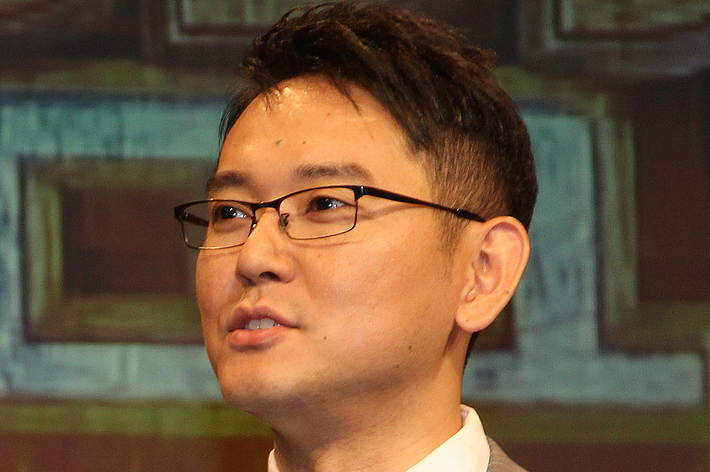 右・ナイツ土屋伸之さん 左・ナイツ塙宣之さん