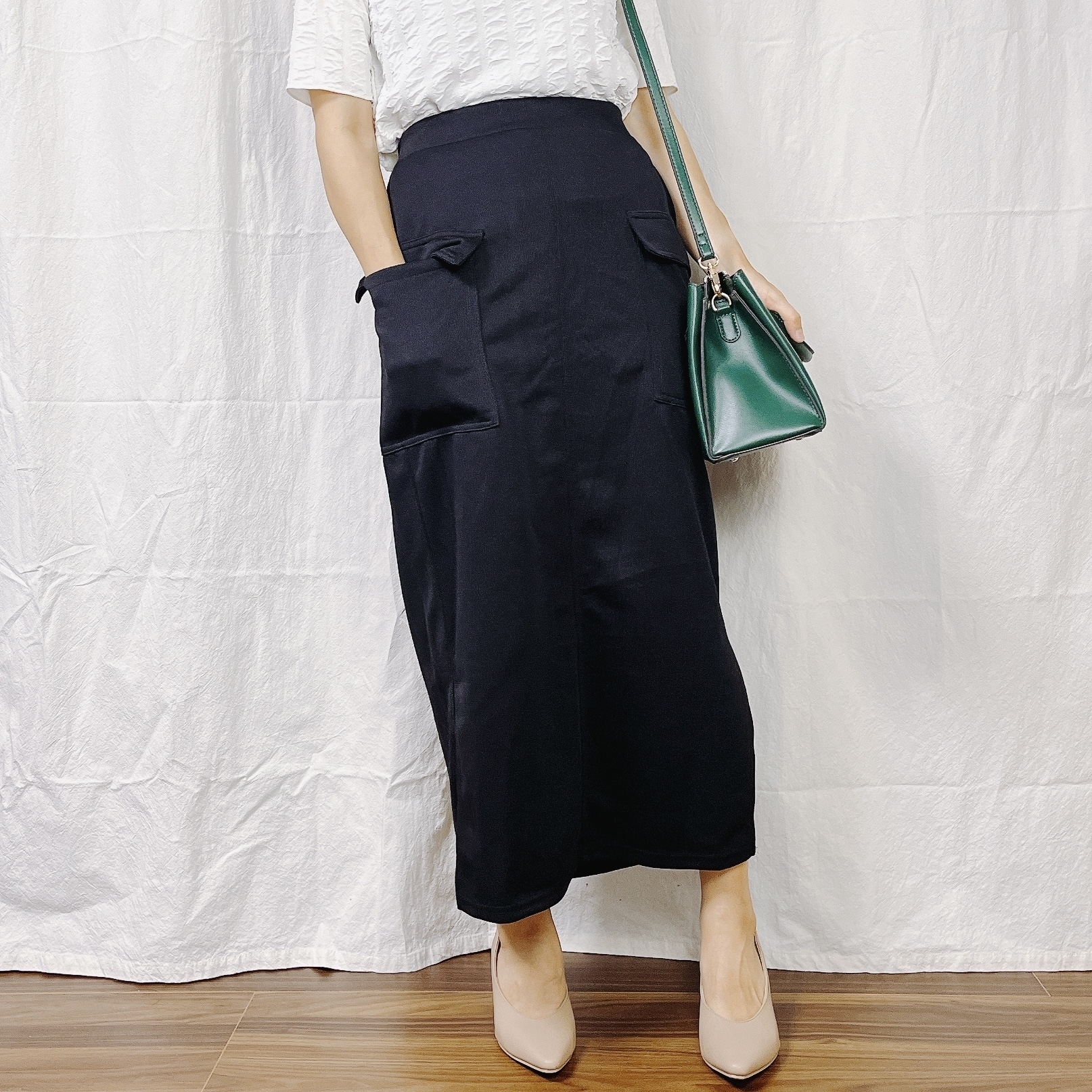 しまむらのおすすめファッションアイテム「リブDBカーゴナローSK」