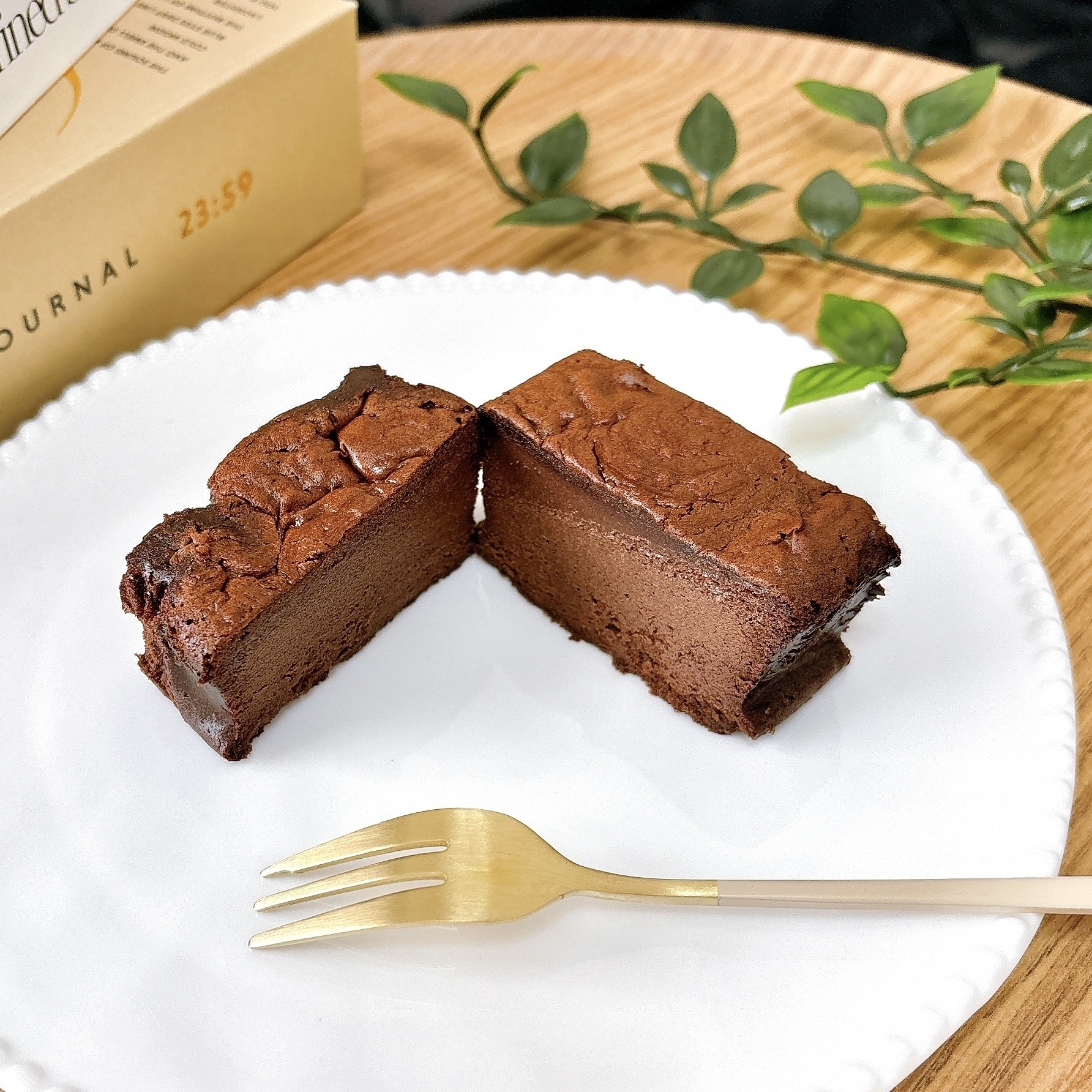 業務スーパーのおすすめスイーツ「スフレチーズショコラ」