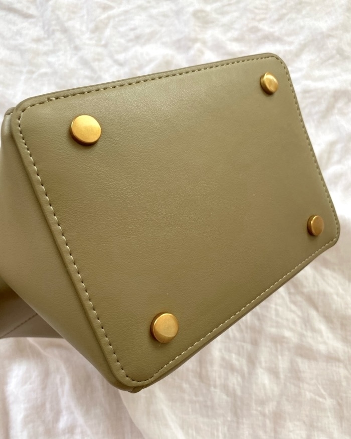 ZARA(ザラ)のおすすめファッションアイテム「バケットバッグ」