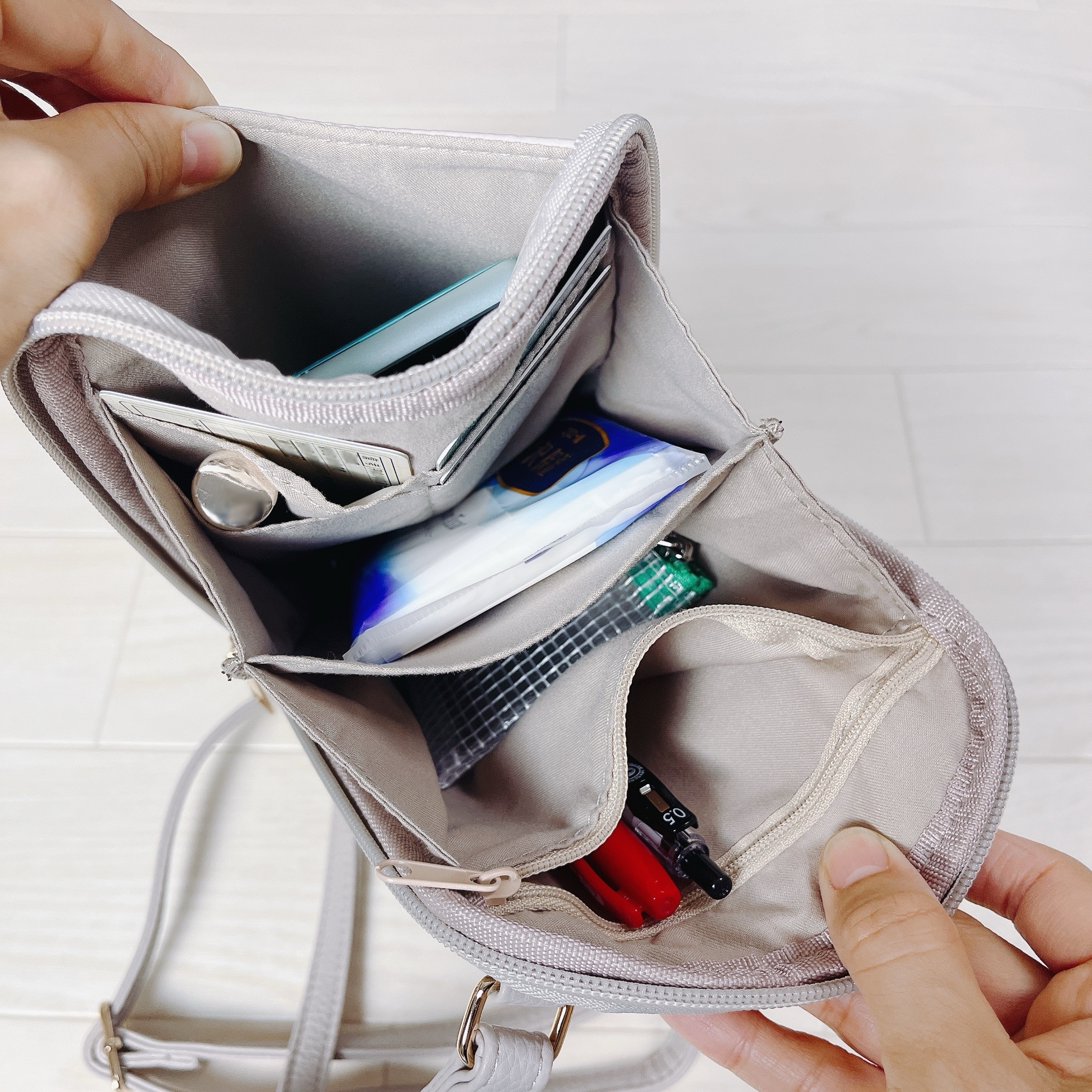 しまむらのおすすめファッションアイテム「HP＊スマホSLD」