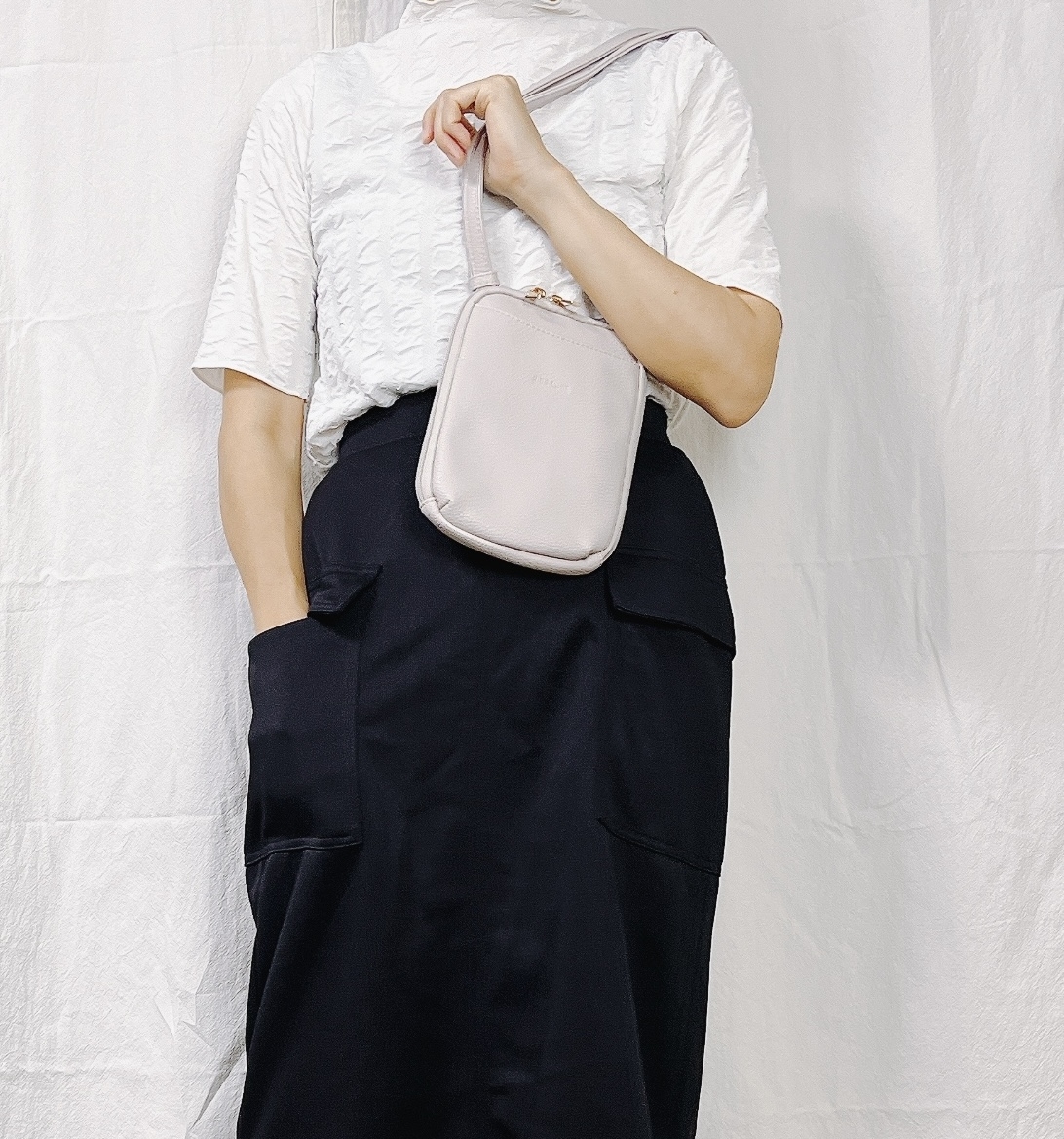 しまむらのおすすめファッションアイテム「HP＊スマホSLD」