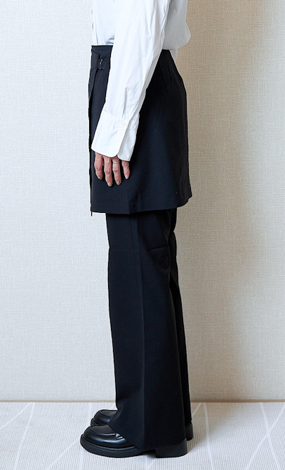 GU（ジーユー）のおすすめファッションアイテム「2ピーススカートパンツNT+E」