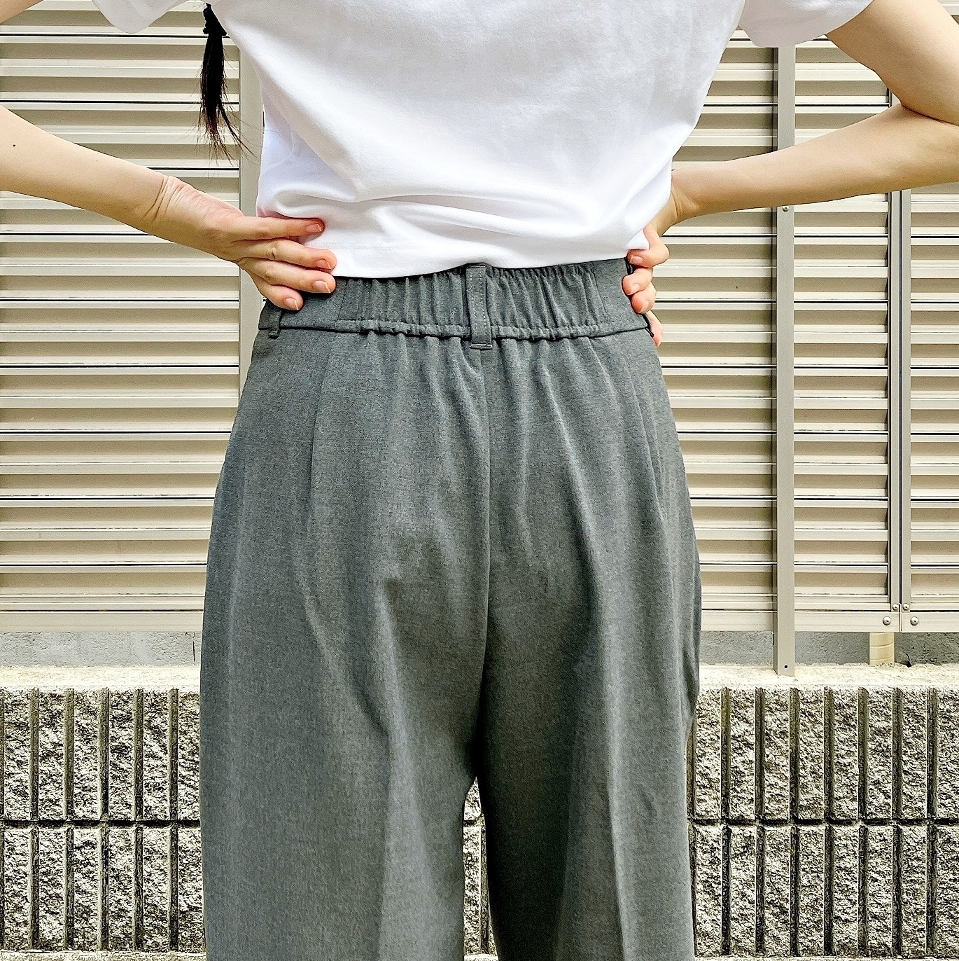 GU(ジーユー)のおすすめファッション「タックワイドパンツ(丈標準70.0~74.0cm)」