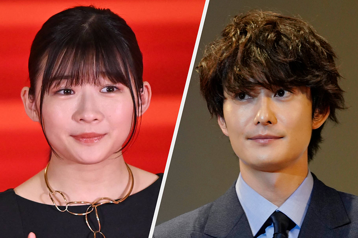 有村架純と綾野剛が出演。赤いカーペット背景の綺麗なスタイルの有村と、グレーのスーツを着た綾野。