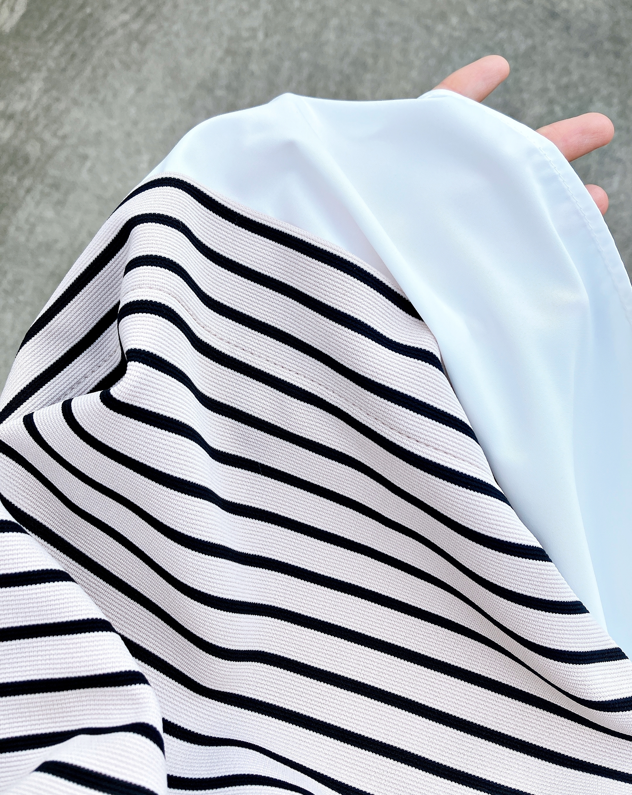 Honeys（ハニーズ）のおすすめトップス「裾レイヤード風トップス」