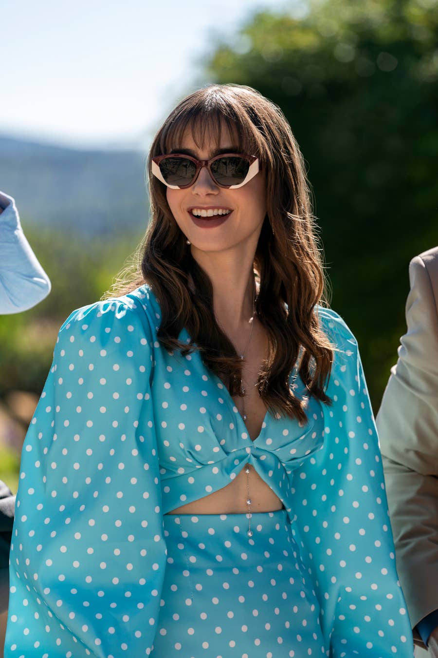 Lily Collins's Best Outfits In "Emily In Paris" Lily Collins's Best Outfits In "Emily In Paris"