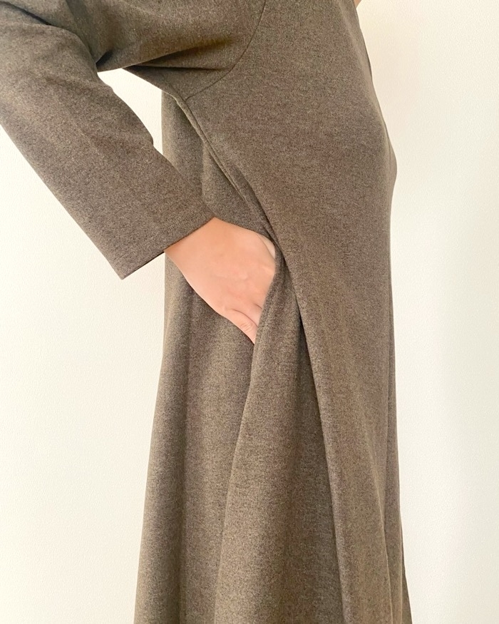 UNIQLO（ユニクロ）のおすすめファッションアイテム「ブラッシュドジャージーワンピース」