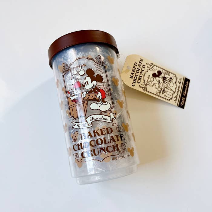 ディズニーランドで見つけた「ベイクドチョコレートクランチ プラケース」