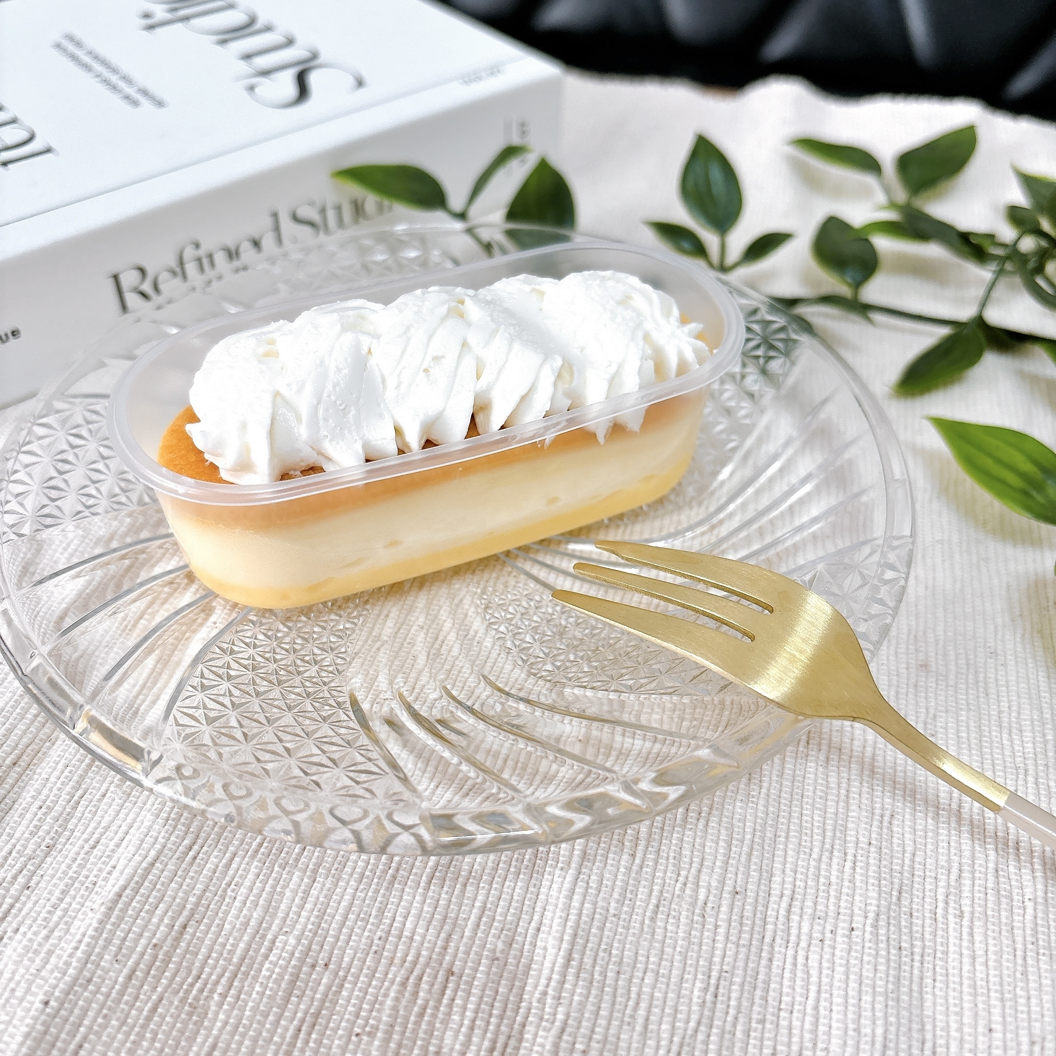 FamilyMart（ファミリーマート）のおすすめのスイーツ「トリプルチーズケーキ」