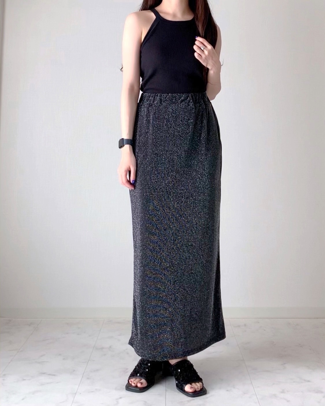 しまむらのおすすめファッションアイテム「TNKPUTラメSK90」