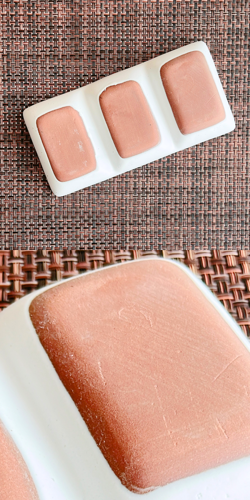 DAISO(ダイソー)のおすすめ和食器「三連皿(白・黒)19.5×9×H2.2cm」