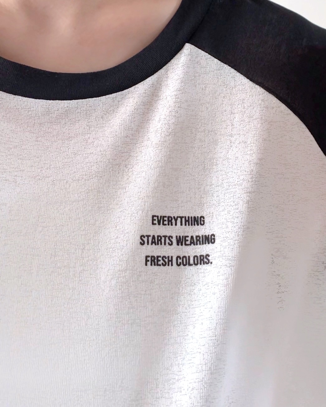 しまむらのおすすめファッションアイテム「スラブシアーラグランT」