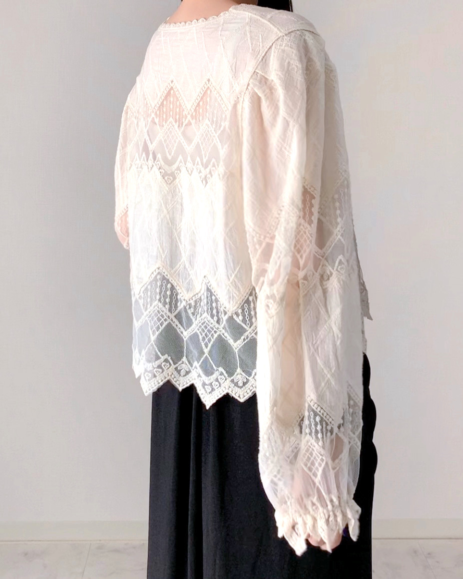 しまむらのおすすめファッションアイテム「シシュウナガソデBL」