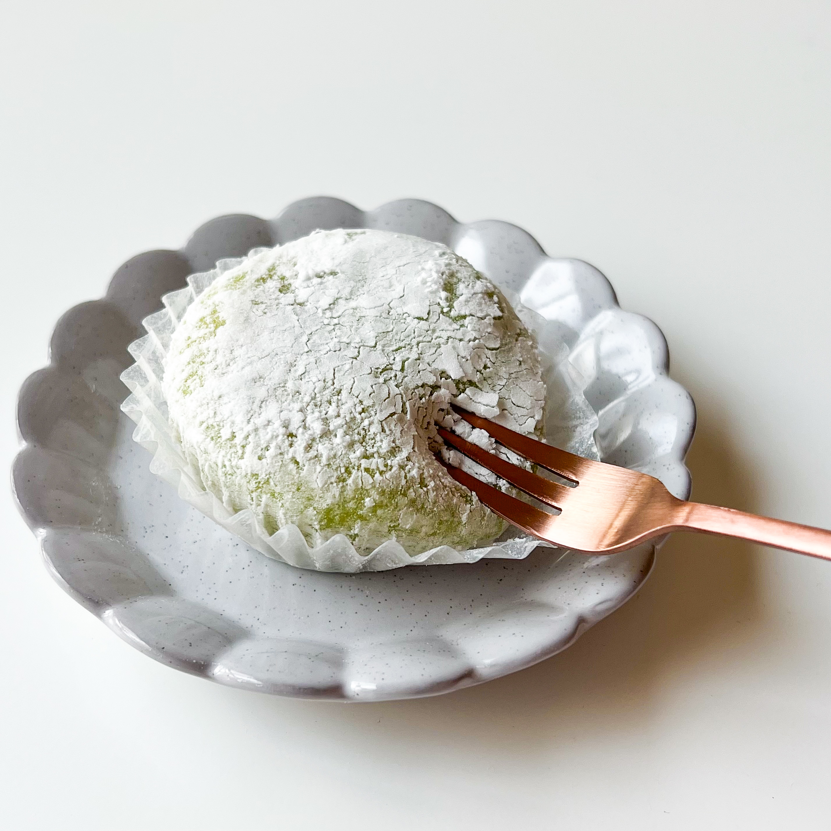 セブンイレブンのオススメ絶品スイーツ「富良野メロンクリーム大福」