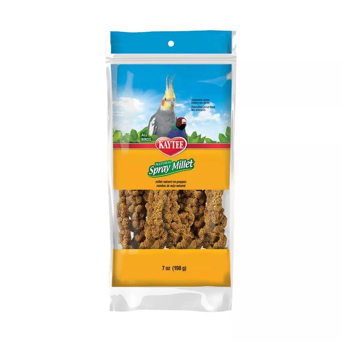 Package of Kaytee Natural Spray Millet, 7 oz (198 g), for all birds