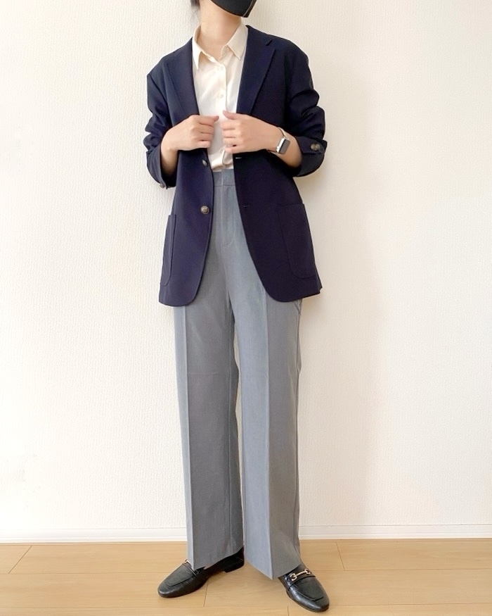 ＧＵ（ジーユー）のおすすめアイテム「ウォッシャブルストレートパンツZ（丈標準69.5～73.5cm）（セットアップ可能）」のコーディネート