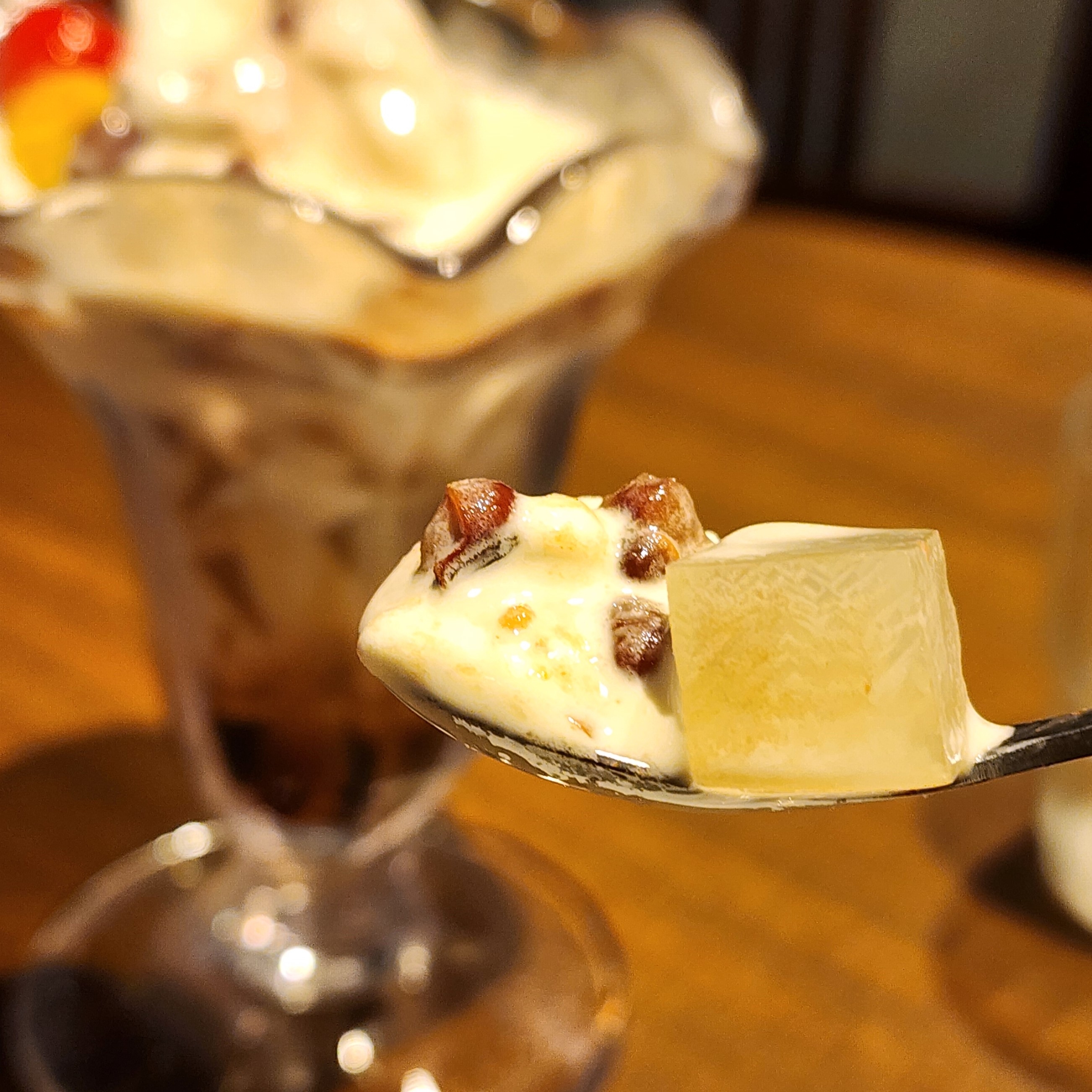 サンマルクカフェのおすすめスイーツ「クリームあんみつ」