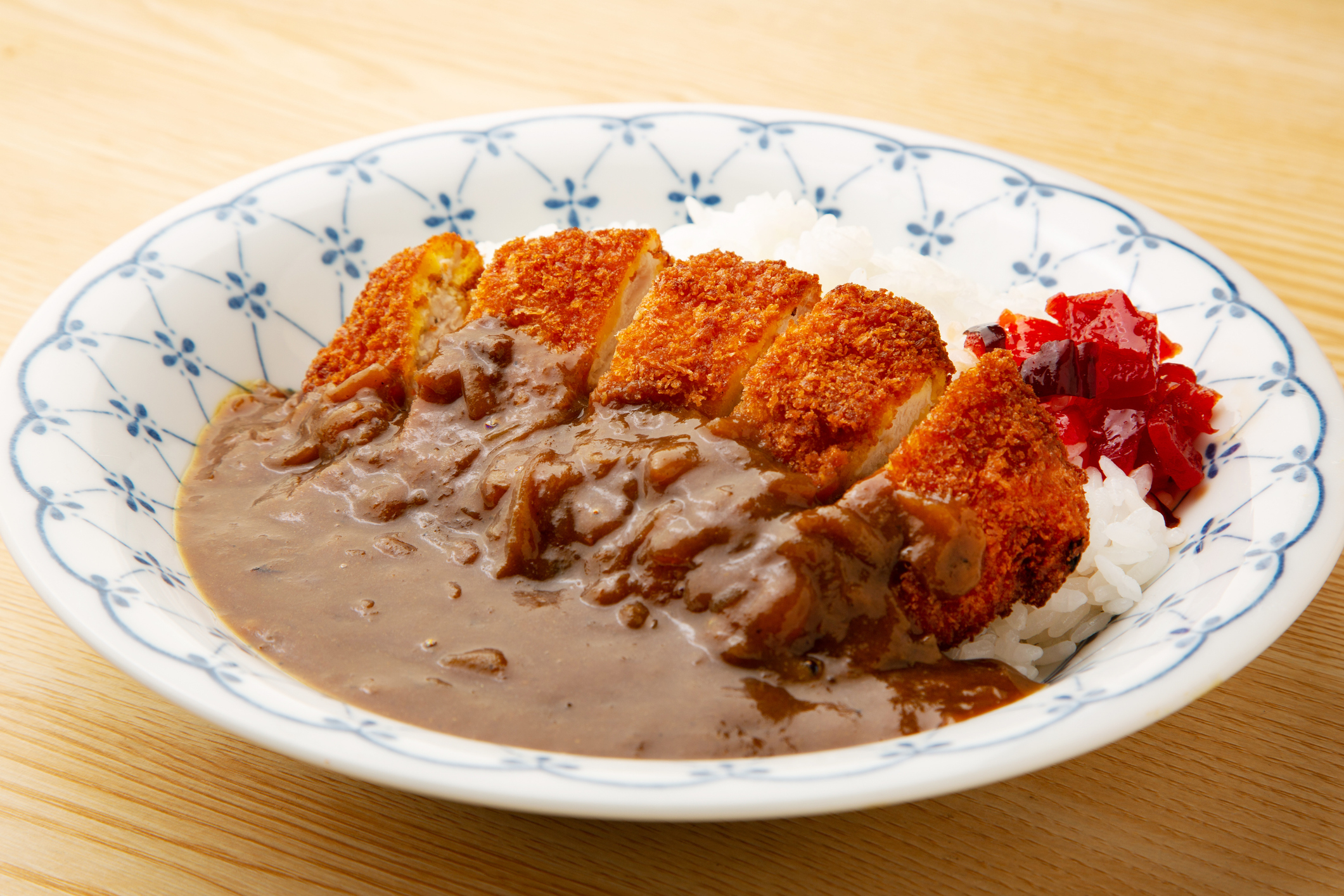 カツカレーのイメージ画像（Ken6345 / Getty Images）