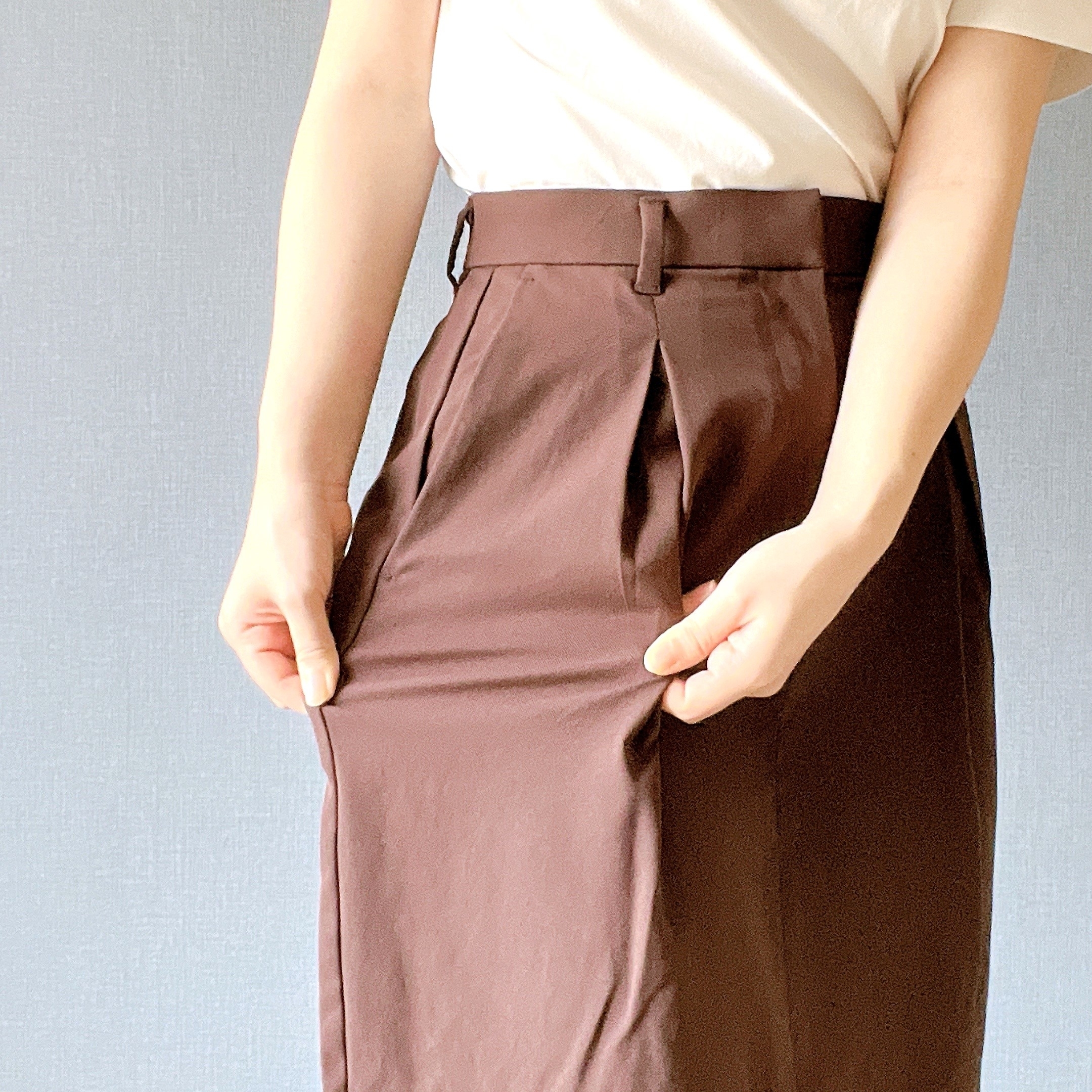 無印良品のオススメのスカート「婦人 撥水 ストレートスカート」