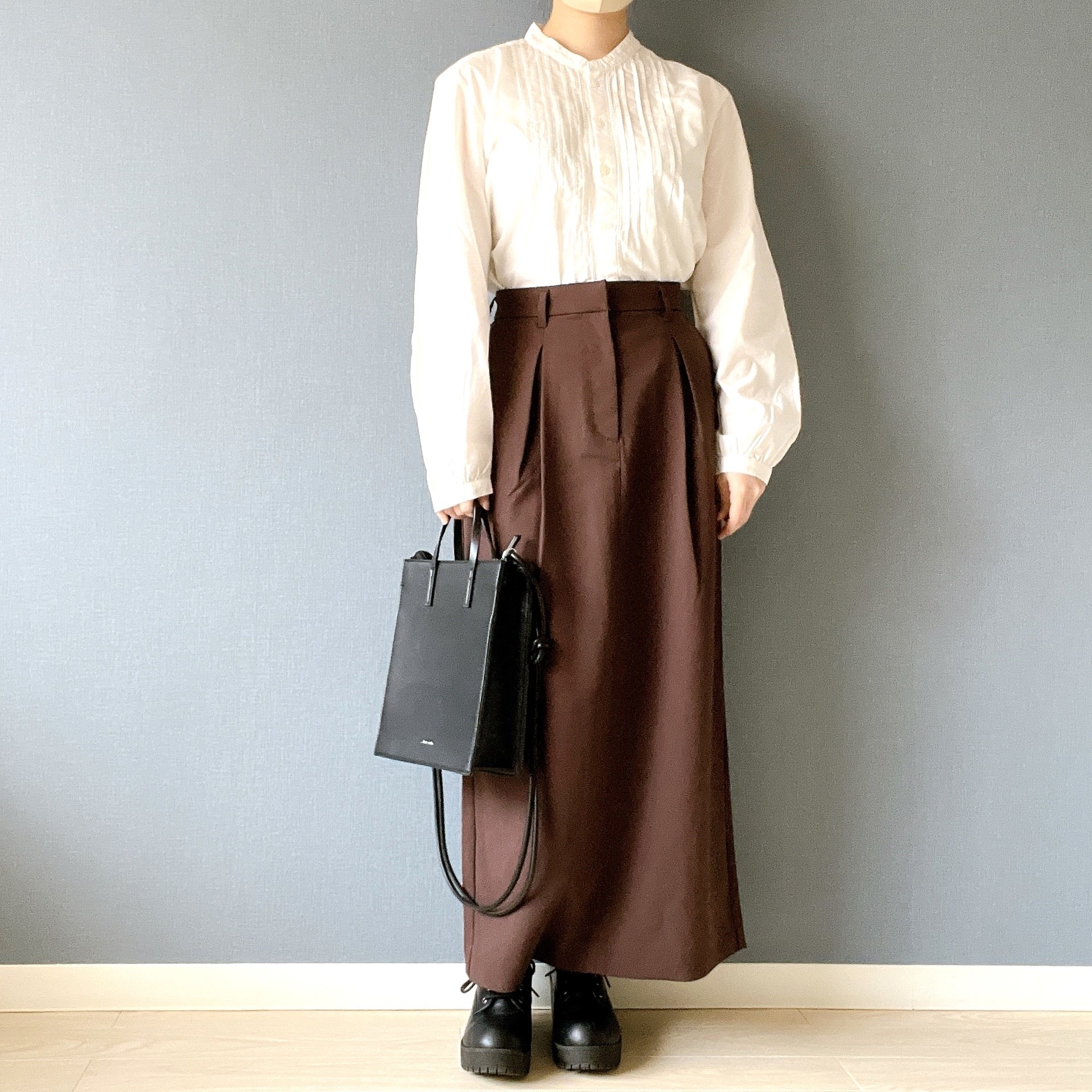 無印良品のオススメのスカート「婦人 撥水 ストレートスカート」のコーディネート