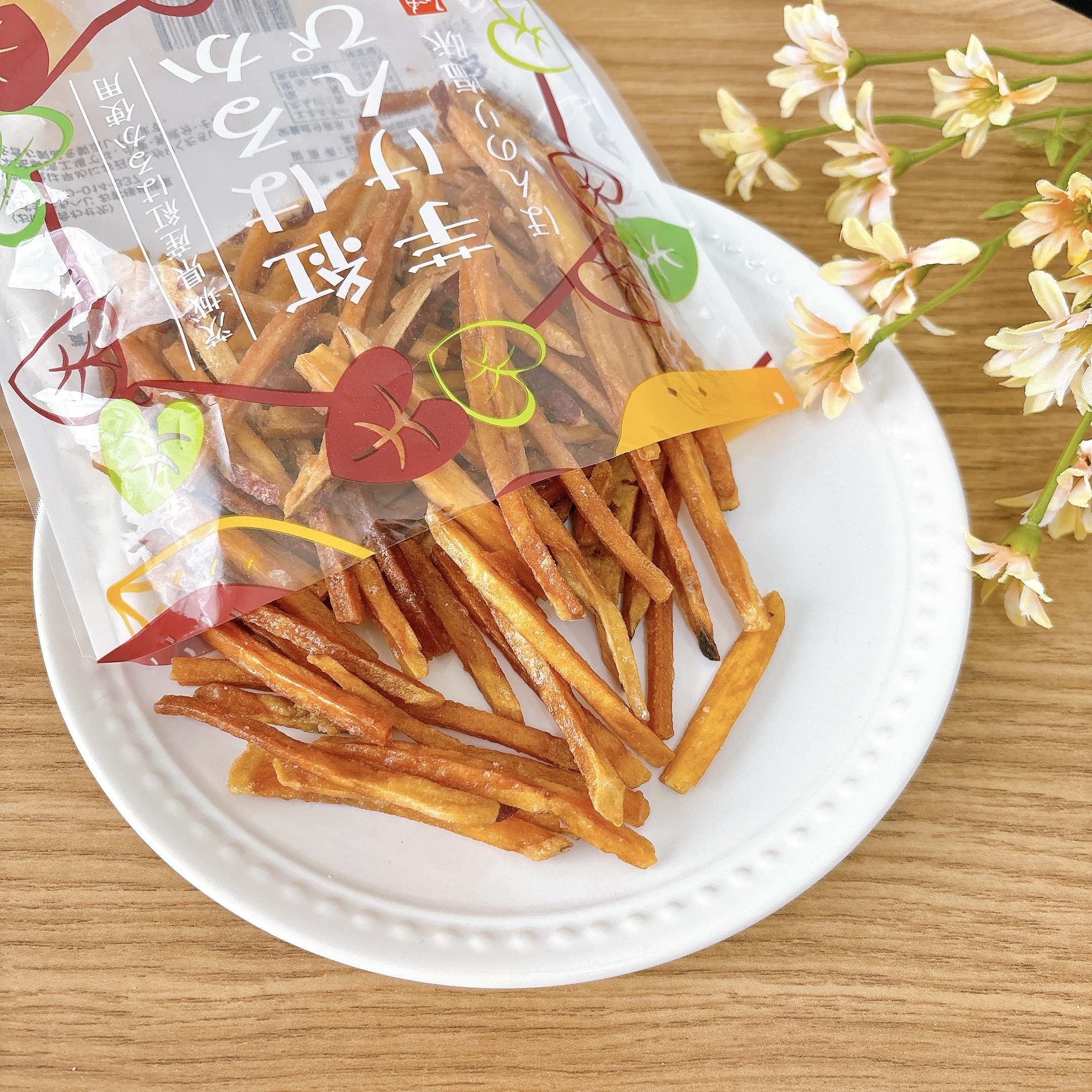 KALDI（カルディ）のおすすめのお菓子「紅はるか芋けんぴ ほんのり塩味」