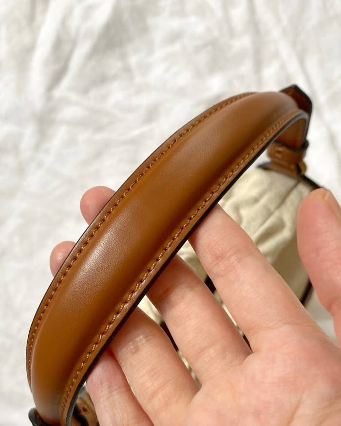 ZARA（ザラ）のおすすめファッションアイテム「コンビサック」