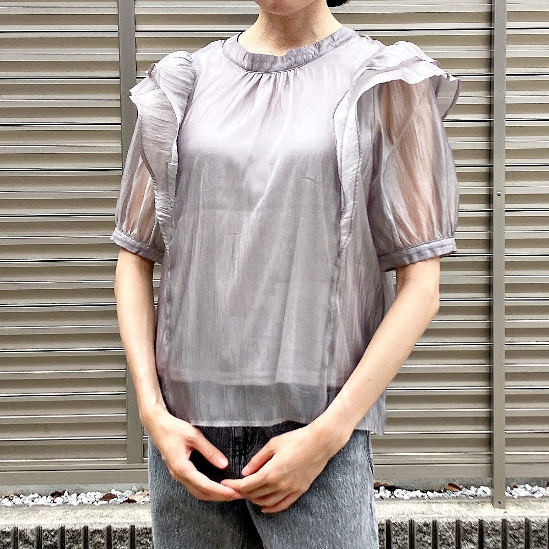 Honeys（ハニーズ）のおすすめブラウス「フリルブラウス」