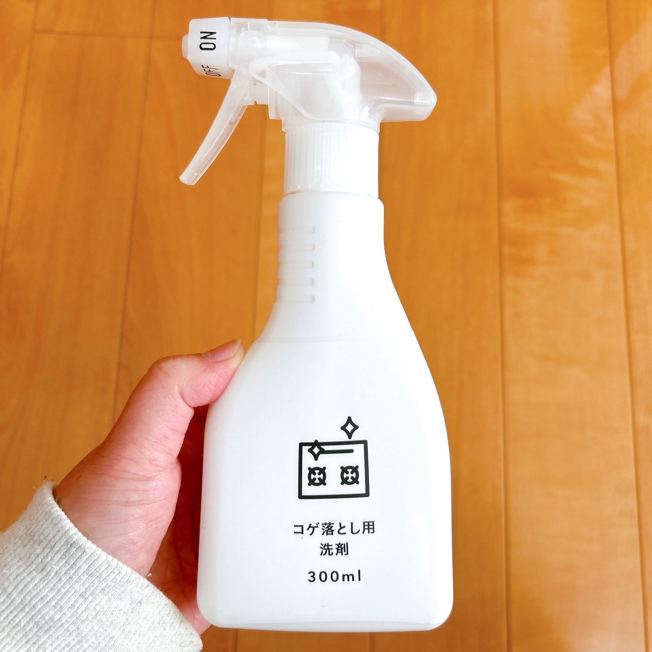 CAINZ(カインズ)のおすすめ掃除グッズ「コゲ落とし用洗剤」