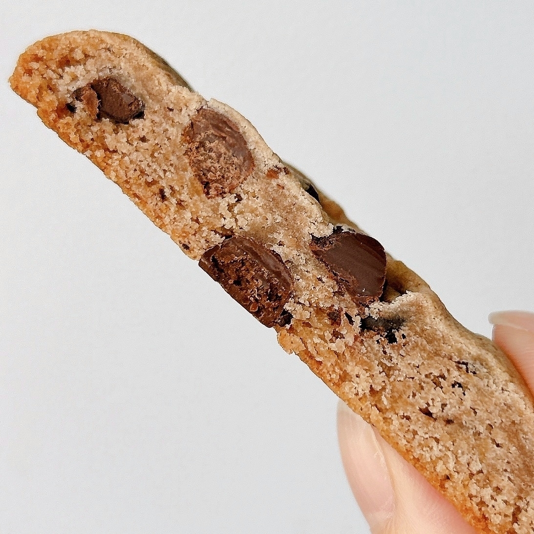 セブン-イレブンのおすすめスイーツ「7カフェ チョコチップ＆クッキー」