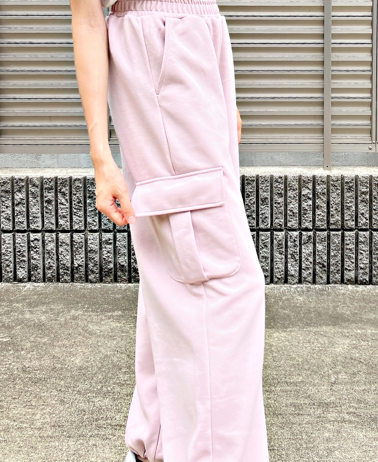 Honeys(ハニーズ)のおすすめパンツ「カーゴスウェットパンツ」