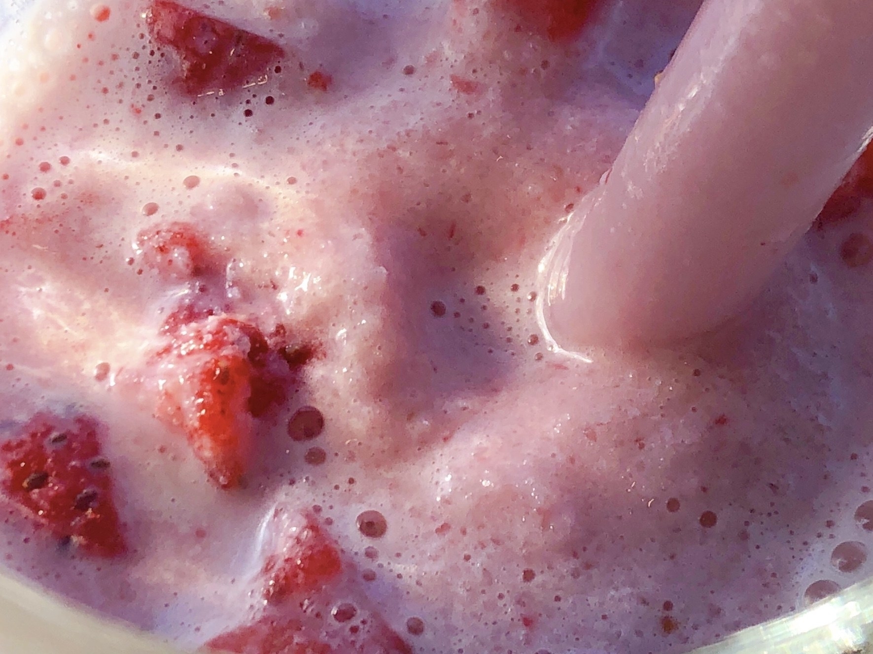 サンマルクのオススメスイーツ「練乳いちごバナナスムージー」