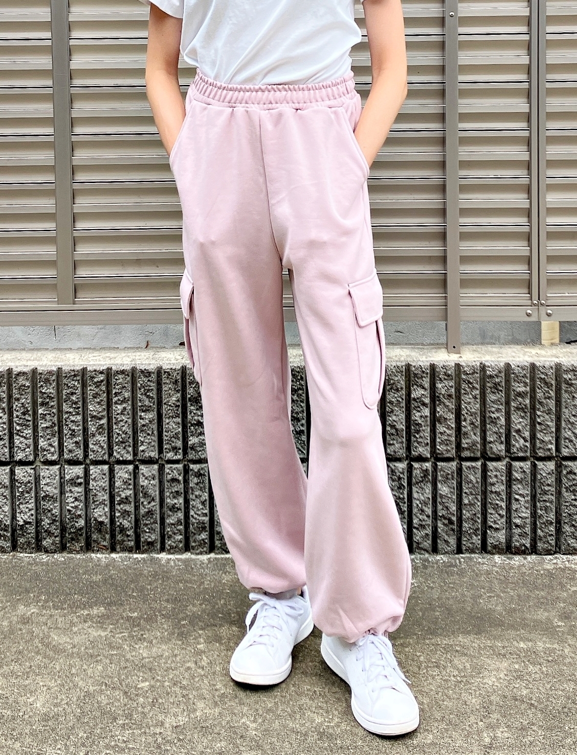 Honeys（ハニーズ）のおすすめパンツ「カーゴスウェットパンツ」