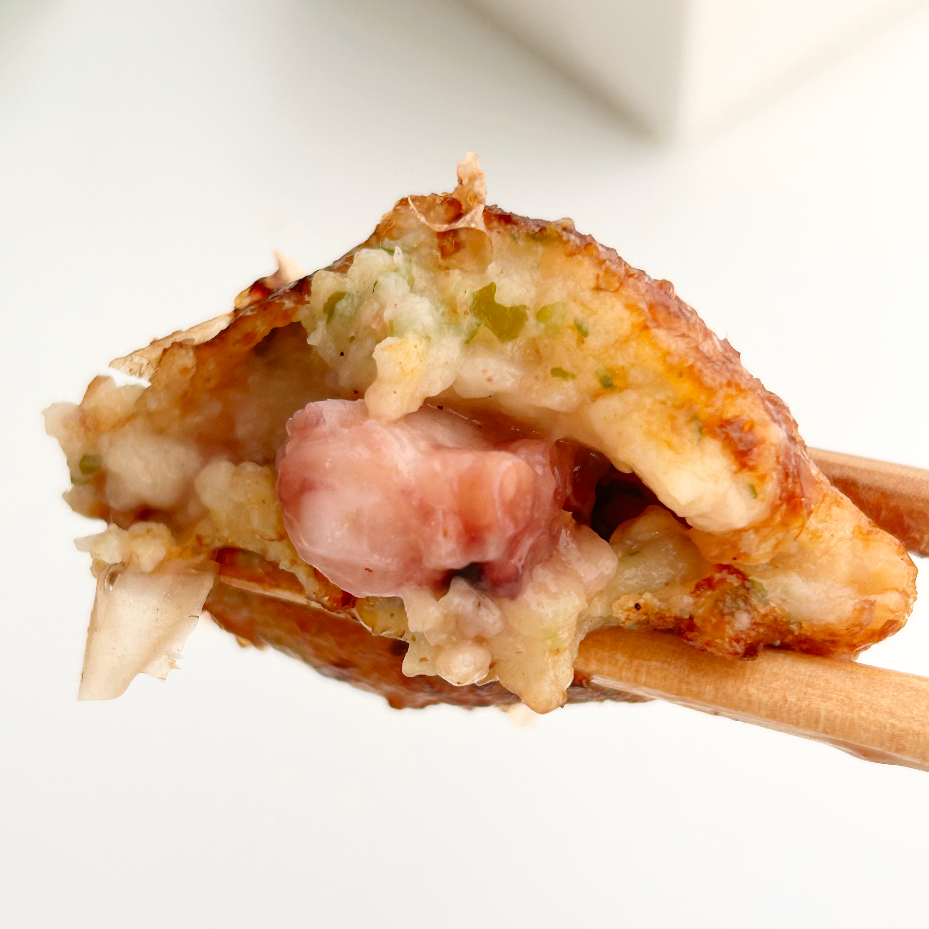 FamilyMart（ファミリーマート）の激ウマおかず「あおさ香るとろっとたこ焼」