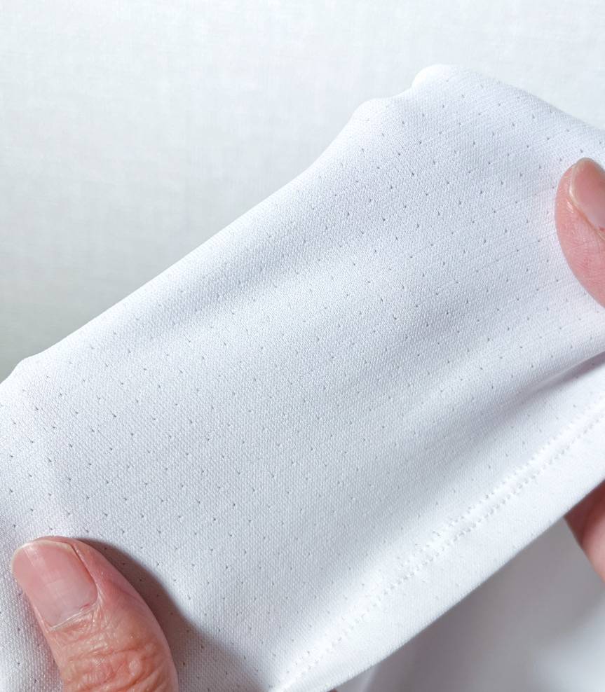 ユニクロのおすすめアイテム「ドライEXフレンチスリーブT」