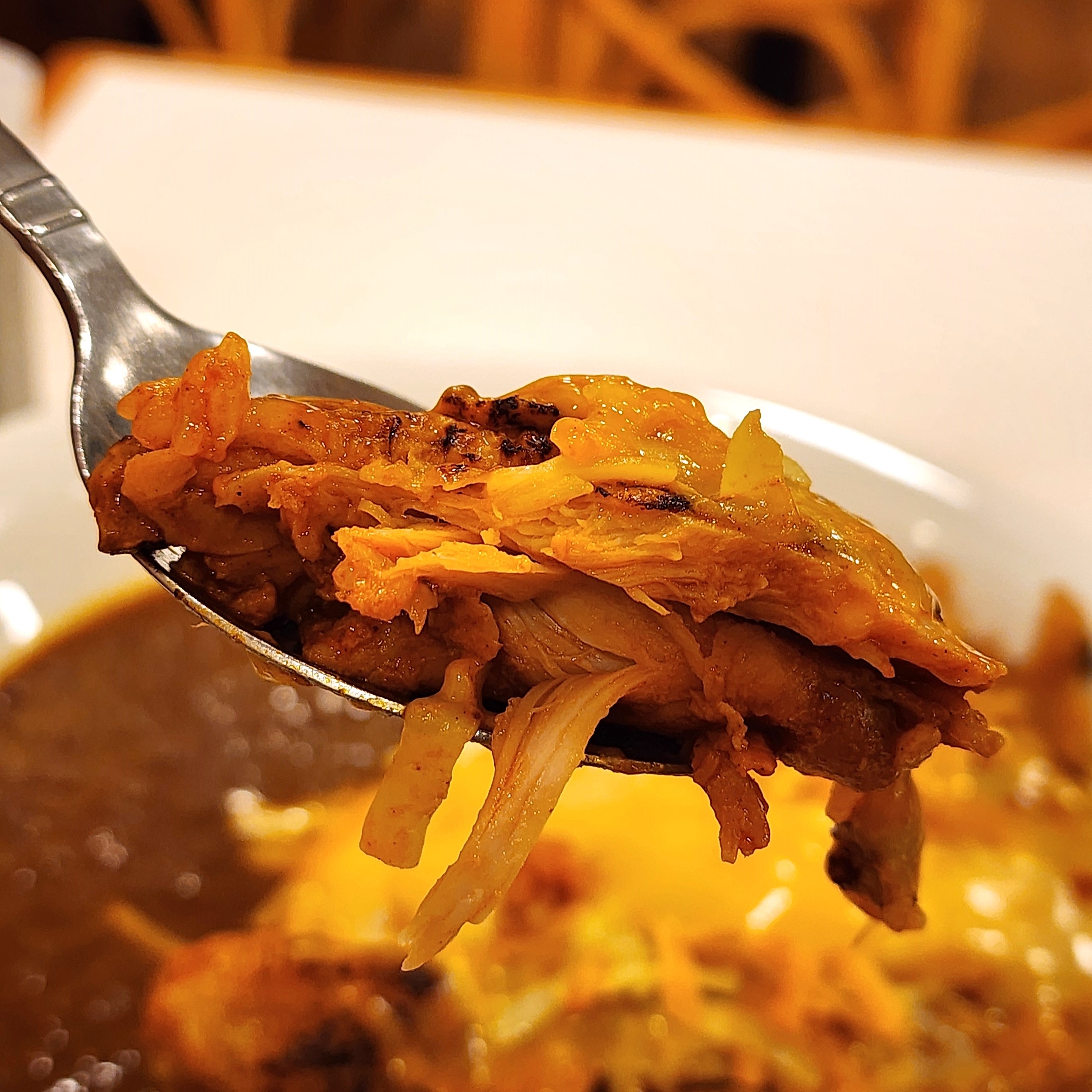 すき家のおすすめフード「チーズタンドリーチキンカレー」