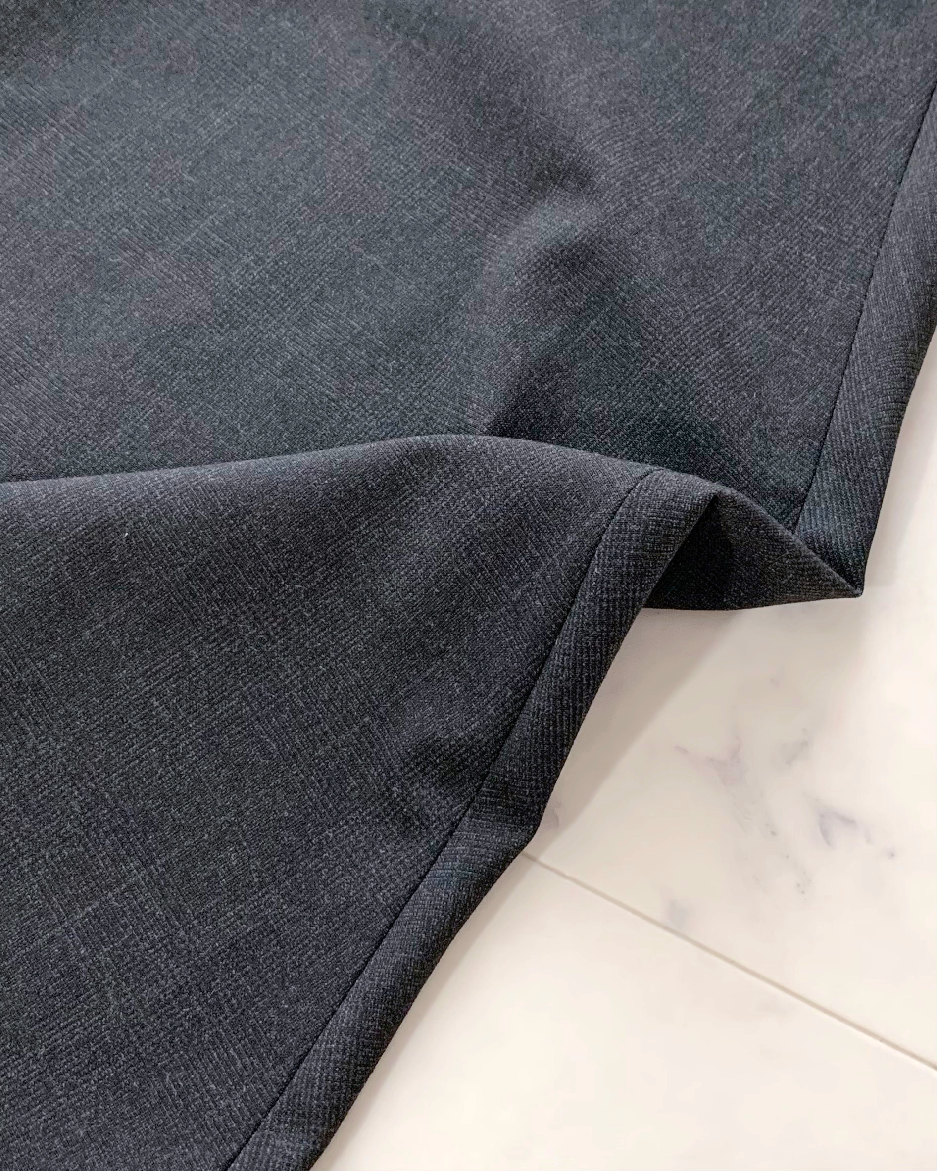 ZARAのオススメのスカート「ZW COLLECTION アシンメトリー ケープ」