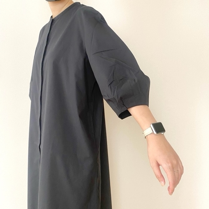 無印良品のおすすめファッションアイテム「婦人 乾きやすいブロード 七分袖ワンピース」