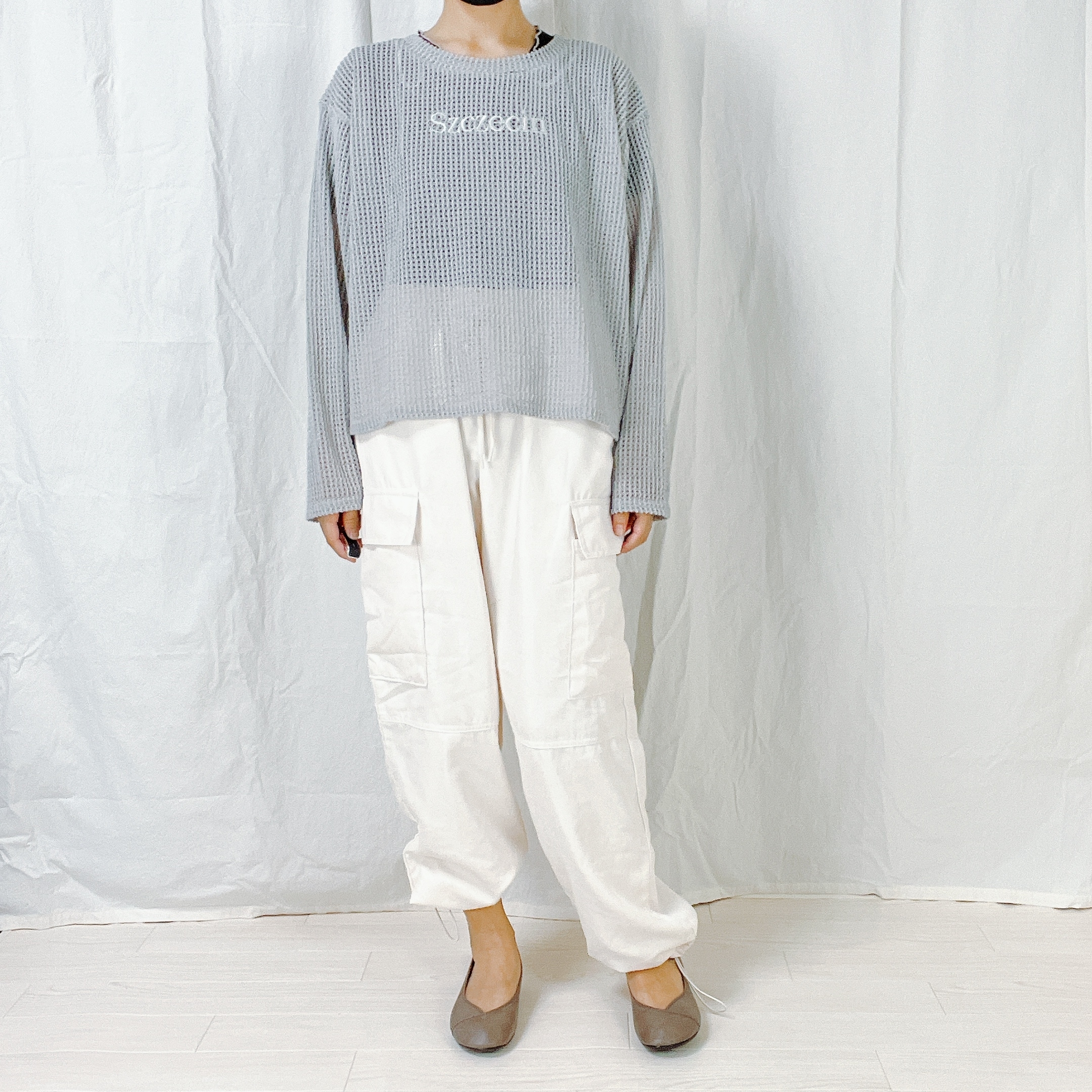 しまむらのおすすめファッションアイテム「マイクロコールカーゴPT97」のコーディネート