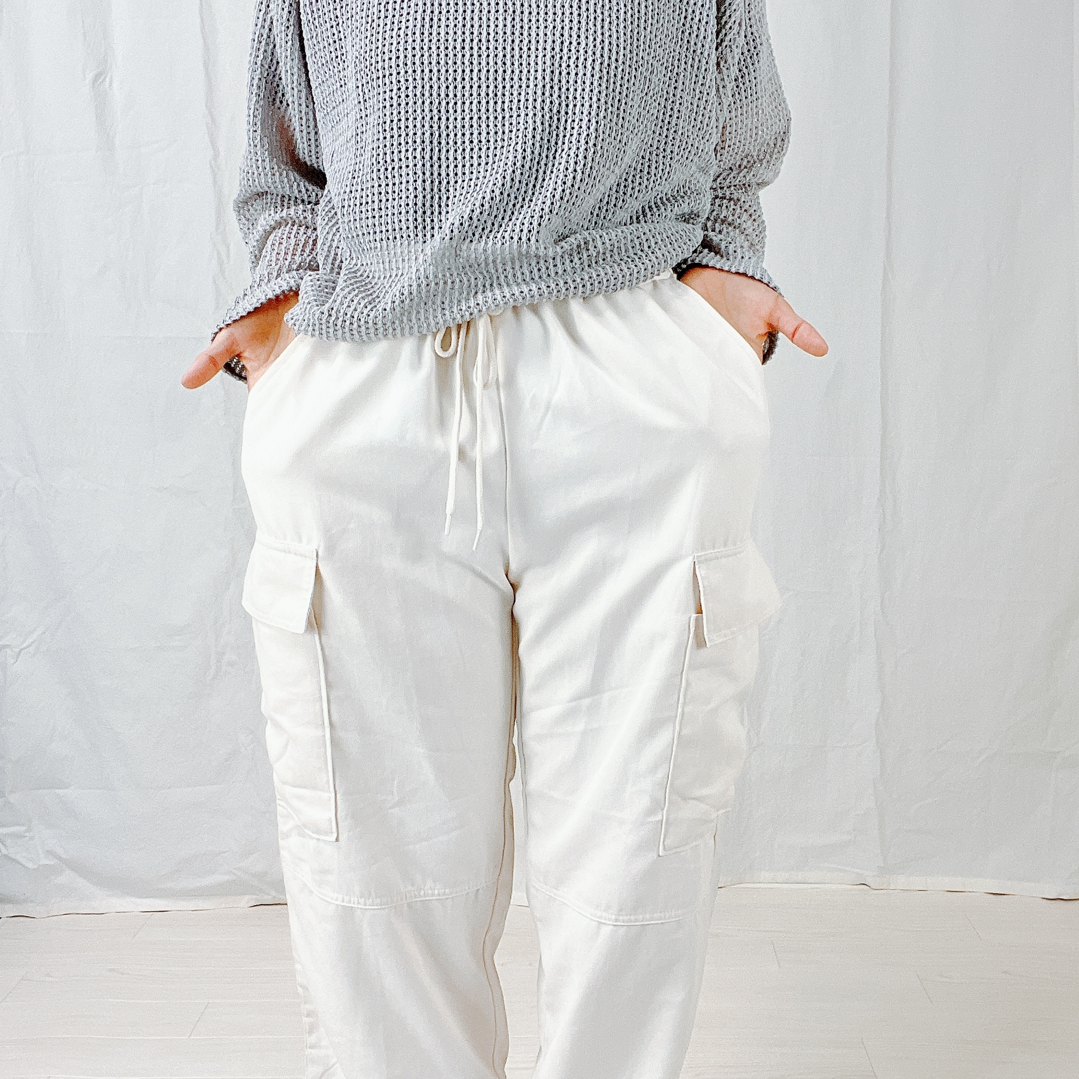 しまむらのおすすめファッションアイテム「マイクロコールカーゴPT97」