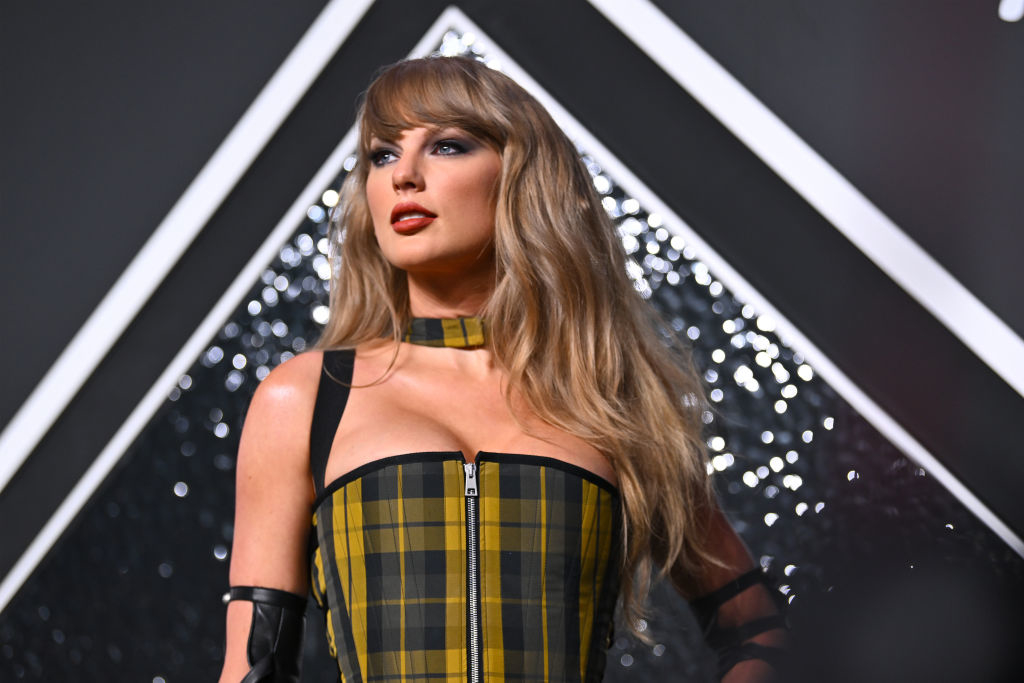 Taylor close up