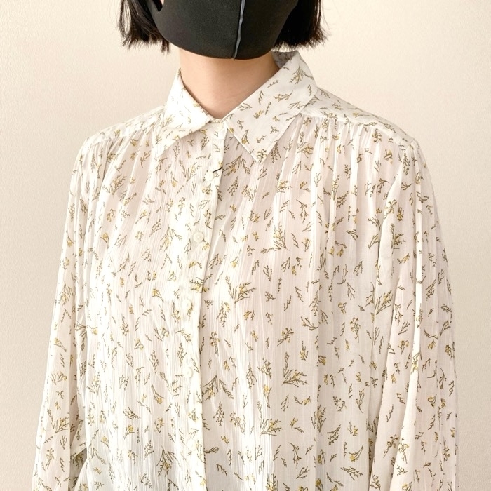 ユニクロC】「秋〜冬まで長く使えそう」「色違いもほしい」3990